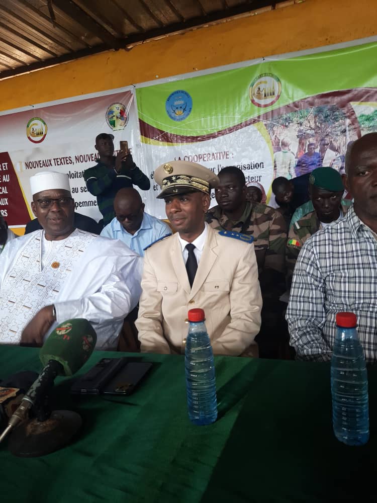 Cérémonie officielle d'ouverture de l'atelier de dissémination du nouveau code minier et la loi relative au contenu local à l'endroit des Orpailleurs du Cercle de Kéniéba.